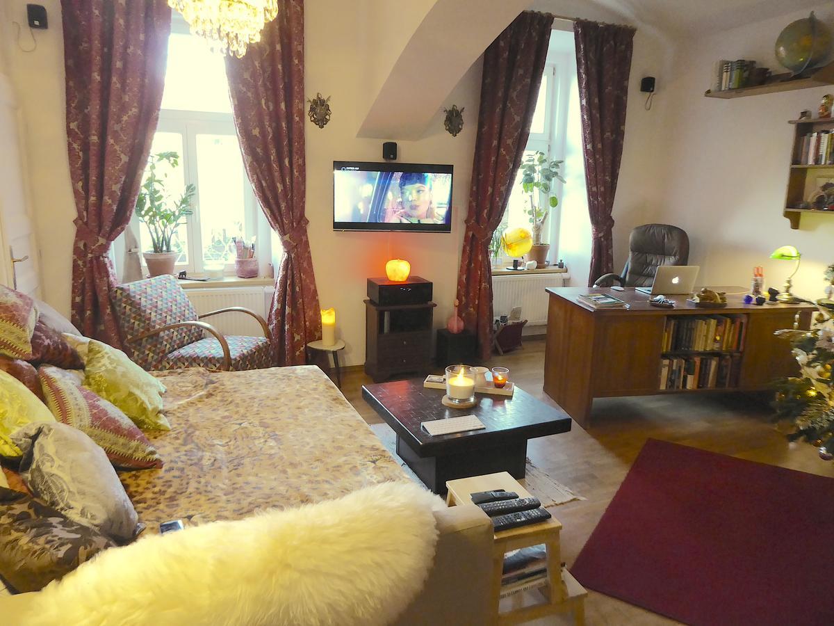 Victoria Design Stays - Apartment Rehorova Praga Esterno foto