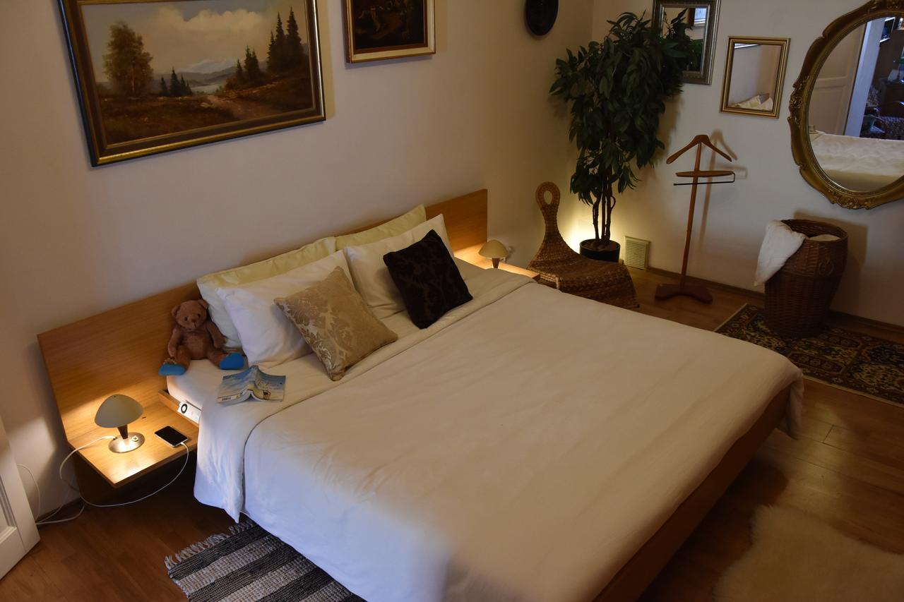 Victoria Design Stays - Apartment Rehorova Praga Esterno foto