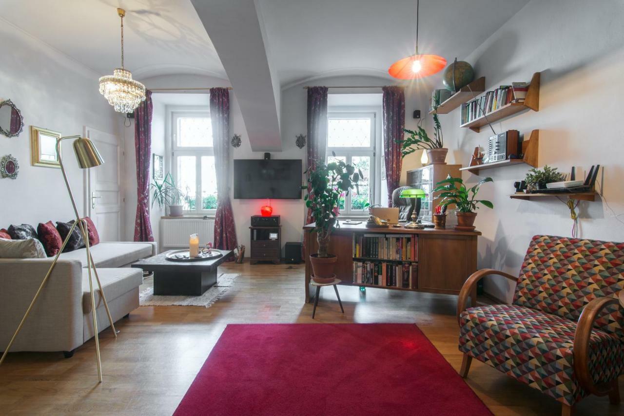 Victoria Design Stays - Apartment Rehorova Praga Esterno foto
