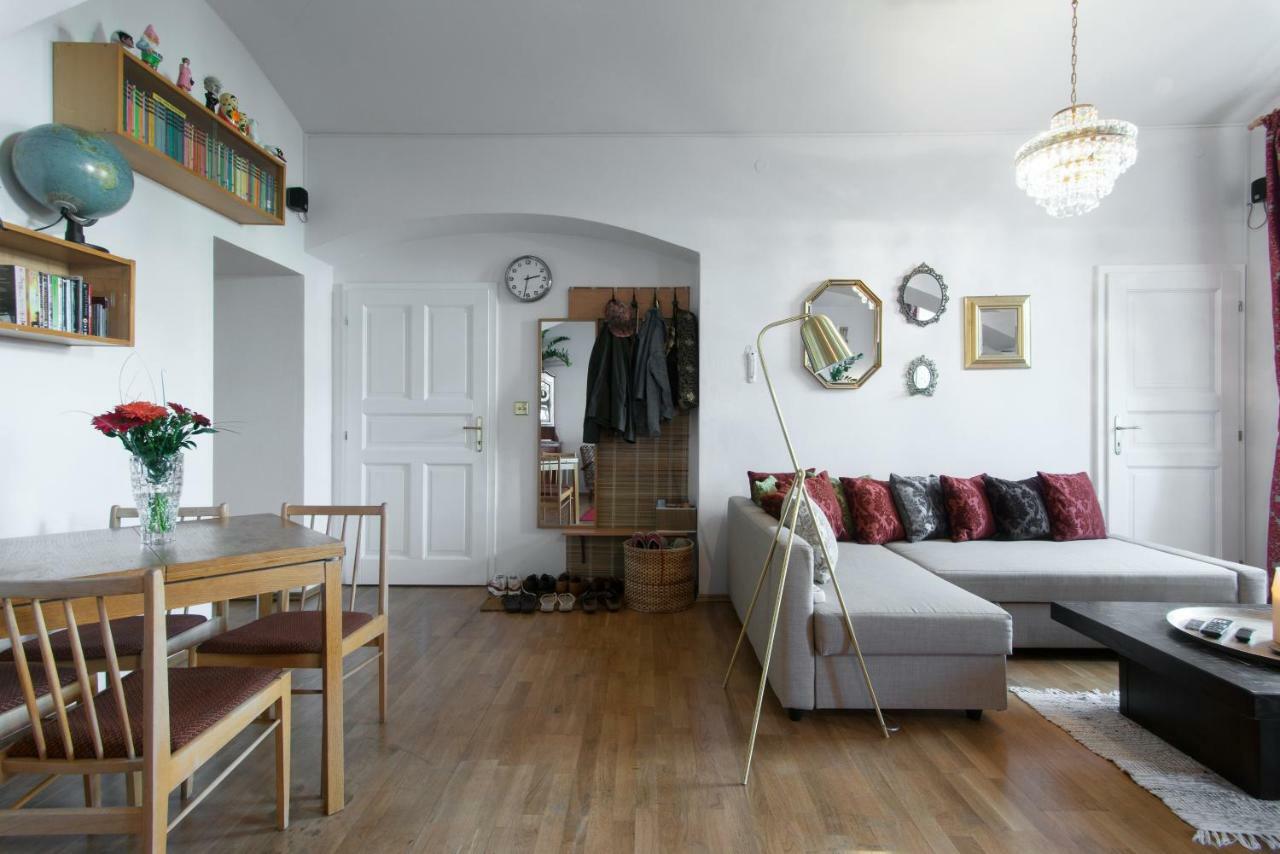 Victoria Design Stays - Apartment Rehorova Praga Esterno foto