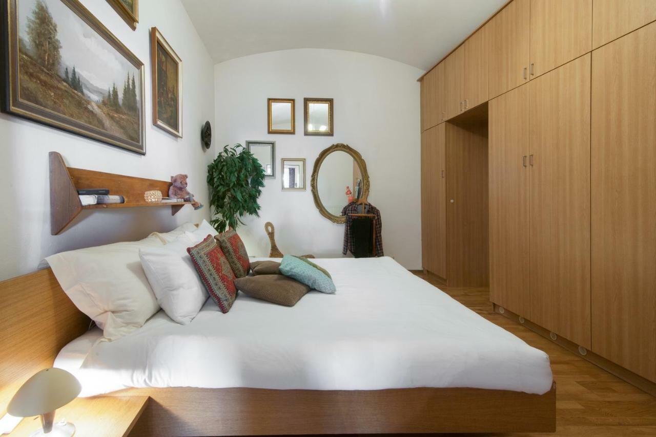 Victoria Design Stays - Apartment Rehorova Praga Esterno foto